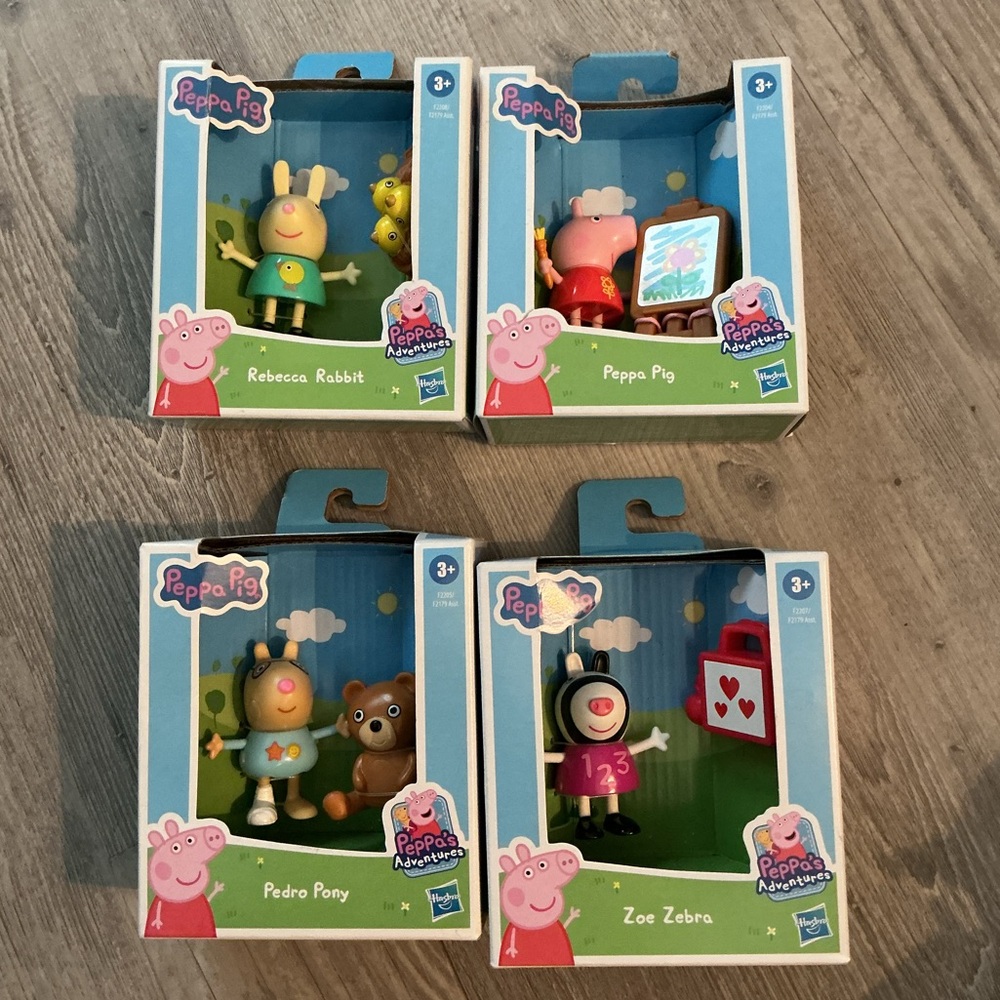 Peppa Pig Friend Figures - Assorted
Set of 4
New in boxes never used or opened